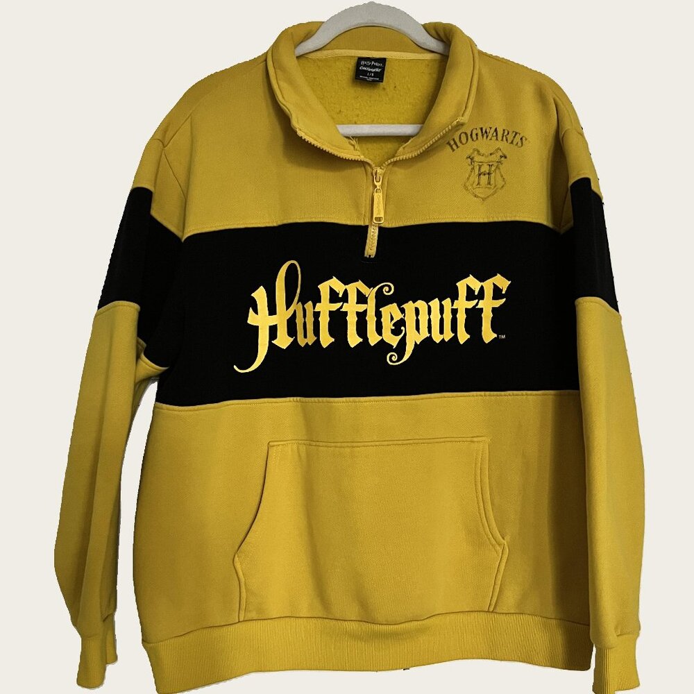 Cakeworthy Harry Potter Hufflepuff 1/4 Zip Sweater Size L